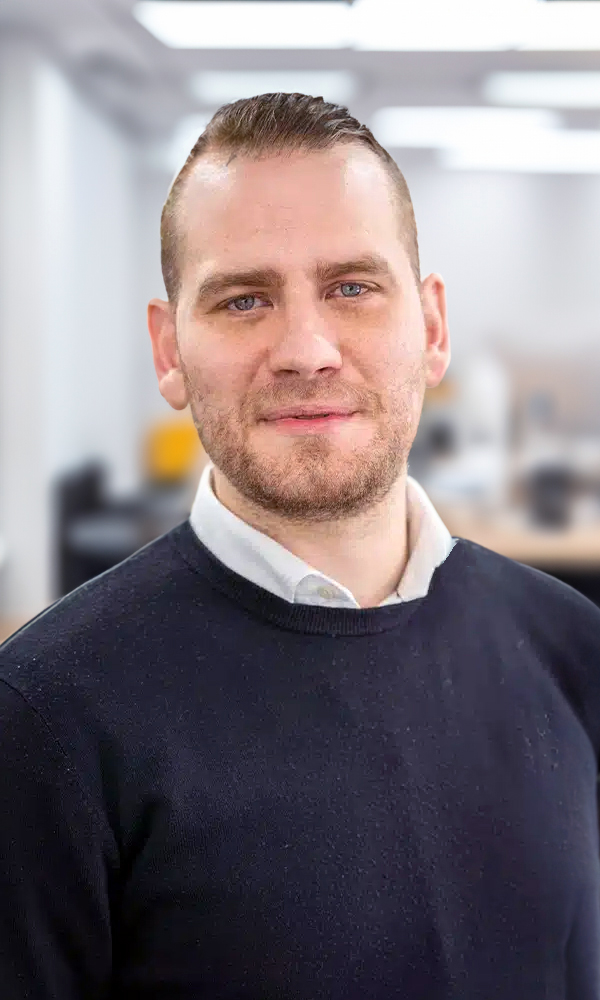 Sebastian Stratt+ website A