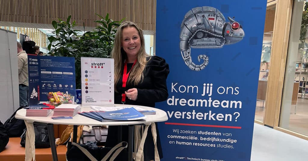Stratt+ HRO Rotterdam Get Connected 01