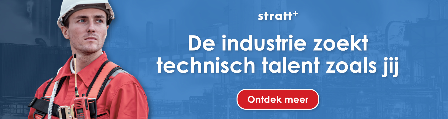 Blauwe banner met een engineer in rode veiligheidskleding, voor een industriële blauwe achtergrond.