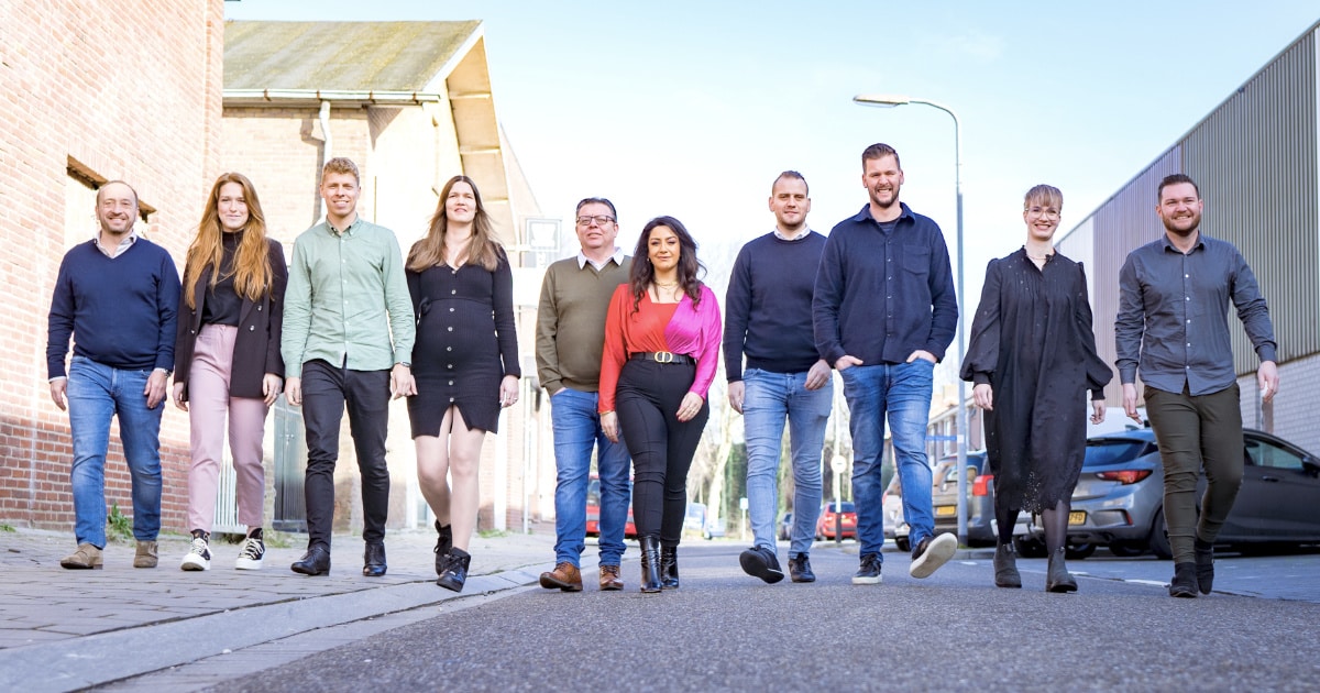 Stratt+ teamfoto 1200x630